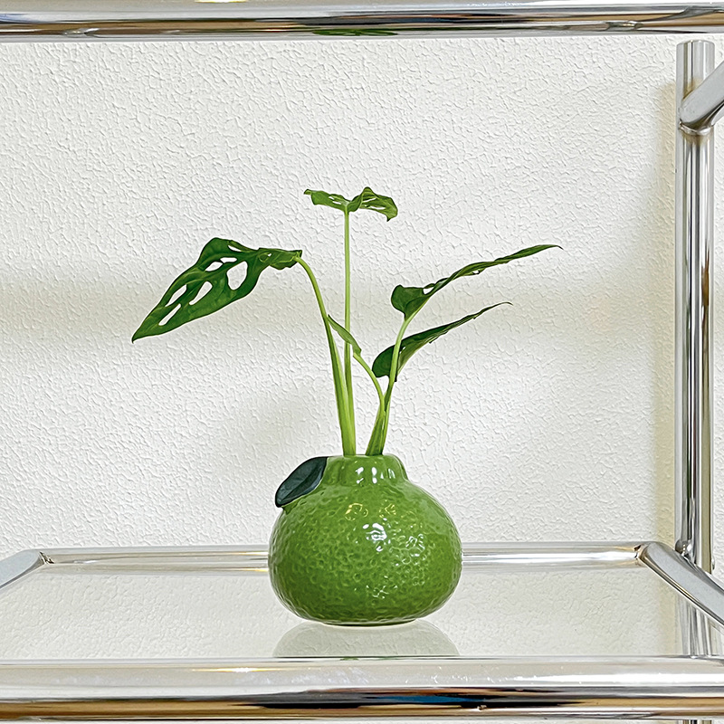 Plastikowy wazon, zielono-poma – Desk Setup Green recenzja i cena